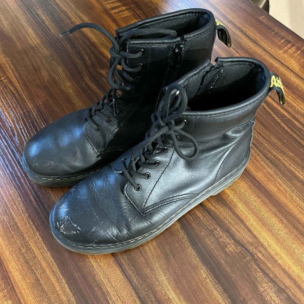 Dr. Martens Boots Youth Size 6 Black 1460 Y Leather Combat Zip Lace Up Ankle